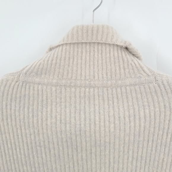 Saks Fifth Avenue Cashmere Sweater - Picture 9 of 10